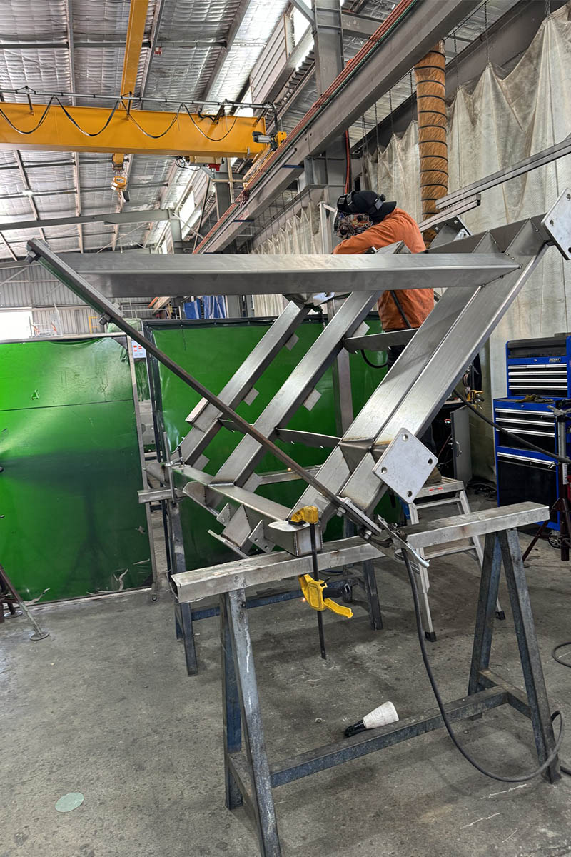 manufacturing carousel_0002_Stainless steel fabricationIMG_1631