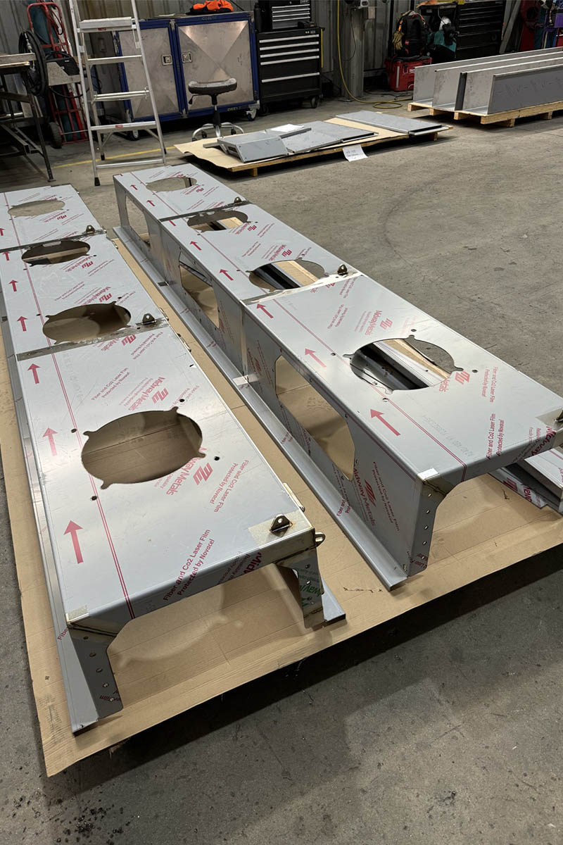 manufacturing carousel_0003_Stainless steel hoodMG_1786